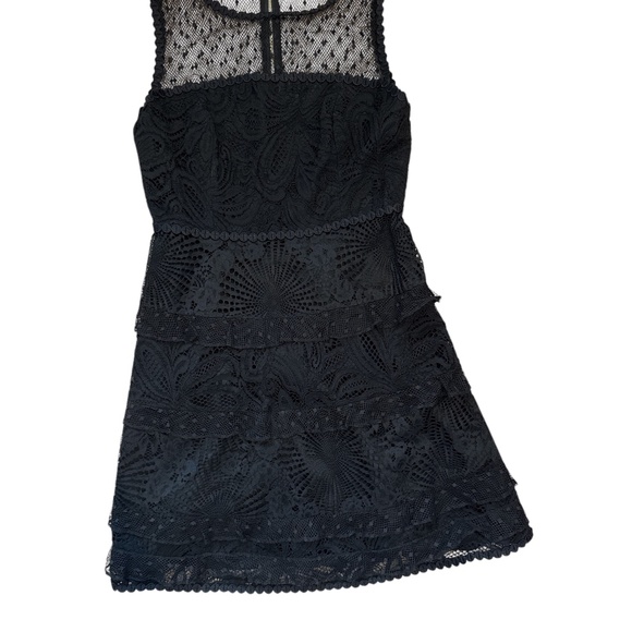 Lilly Pulitzer Kasee Dress-Floral Loopy Lace - Picture 4 of 4